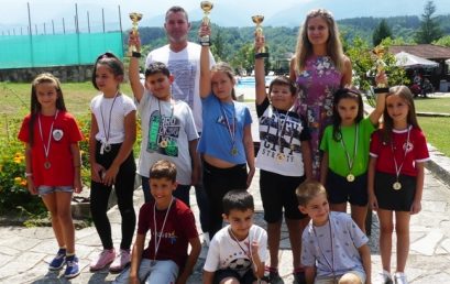 Отлично представяне на републикански турнир по шах