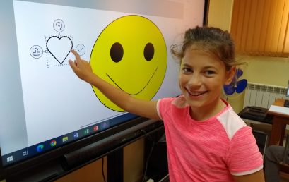 ОУ „ИВАН ВАЗОВ“ ПРАЗНУВА СВЕТОВНИЯ ДЕН НА УСМИВКАТА