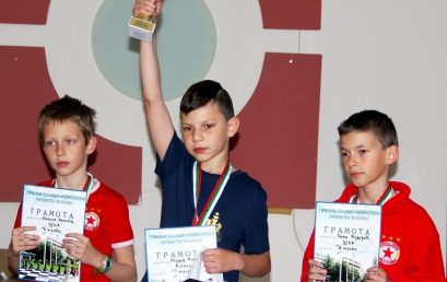 Третокласникът Теодор Тутеков е шампион на България