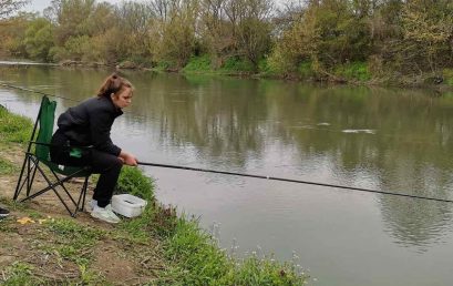 Седмокласничка с необичайно хоби или за риболовната страст