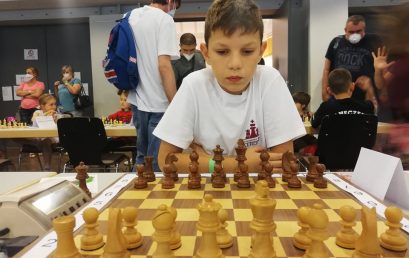 Третокласникът Теодор Тутеков – осми в ЕС по шахмат