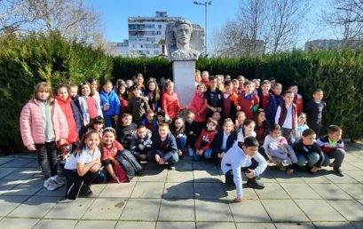 Второкласници  в размисли -„ Времето е в нас и ние сме във времето“