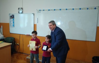 Второкласници с награда „Вестители на доброто“