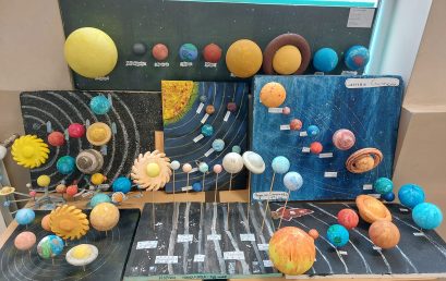 Четвъртокласници представят проект „Слънчева система“