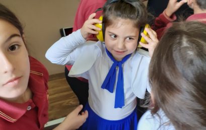 Второкласници избират какви да станат, когато пораснат