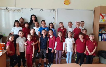 Второкласници посрещат гости