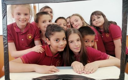 Телевизионни звезди в класната стая