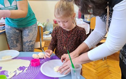 С дъх на Коледа в подготвителната група