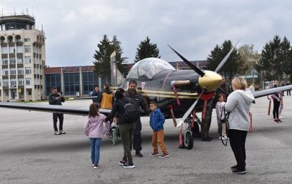 Победители от конкурс посветен на 100 години летище Горна Оряховица