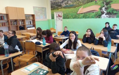 Седмокласниците почетоха Деня на народните будители със състезателни игри