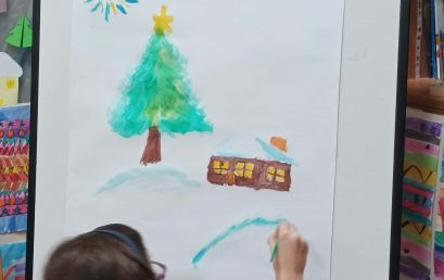 С вечер на талантите отбелязаха учениците от 3. А клас Коледните и Новогодишните празници