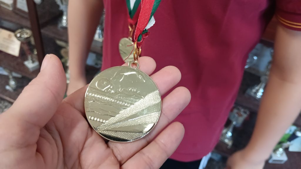 Плувците Калоян и Виктория с престижни медали от два турнира