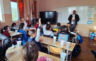 3. „Б“ клас на гости при капитана