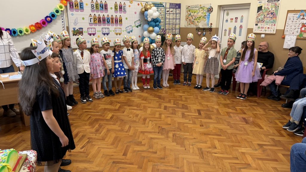 Празник на буквите в 1. „А“ клас: „Ние вече сме грамотни!“